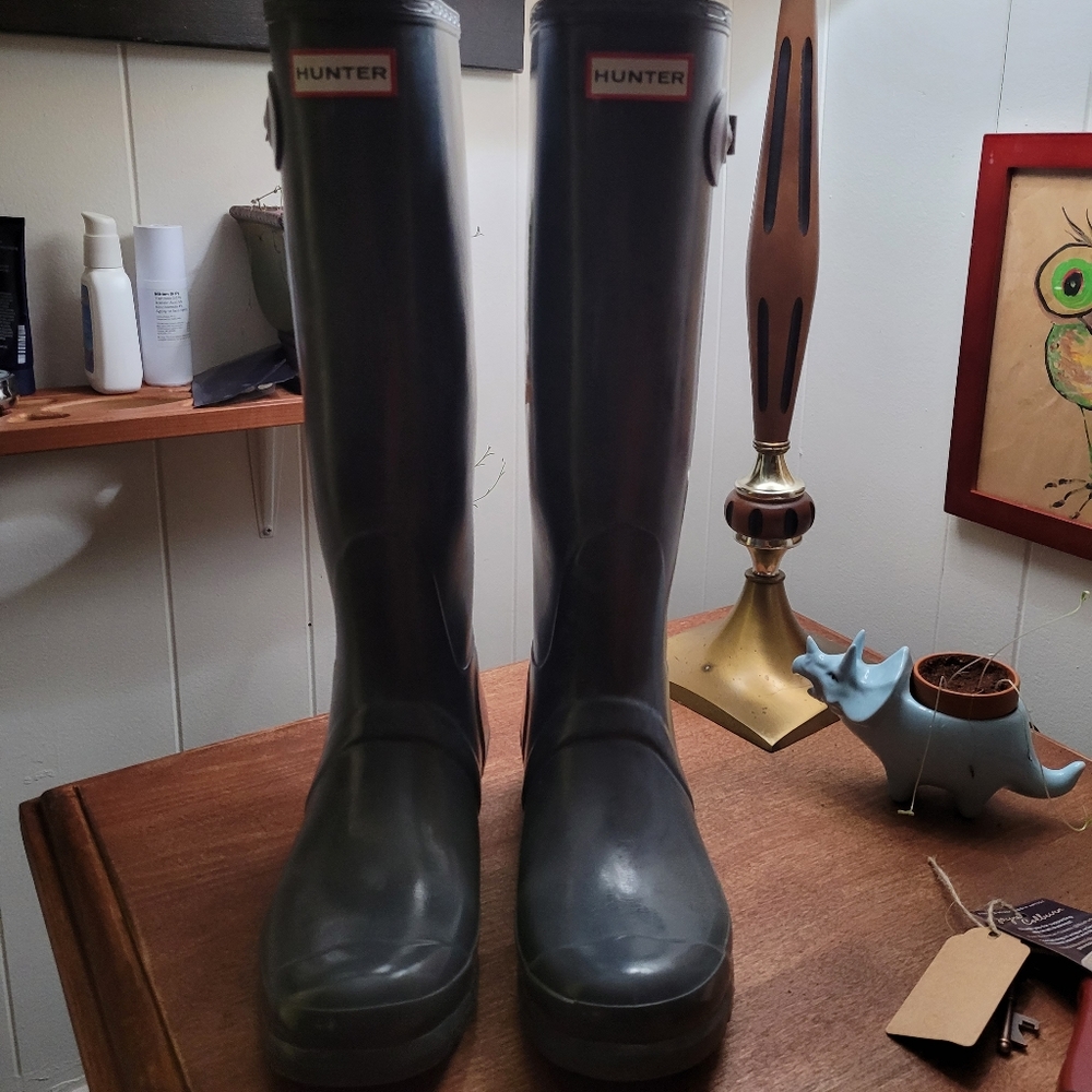 Hunter Rain Boots Size 9